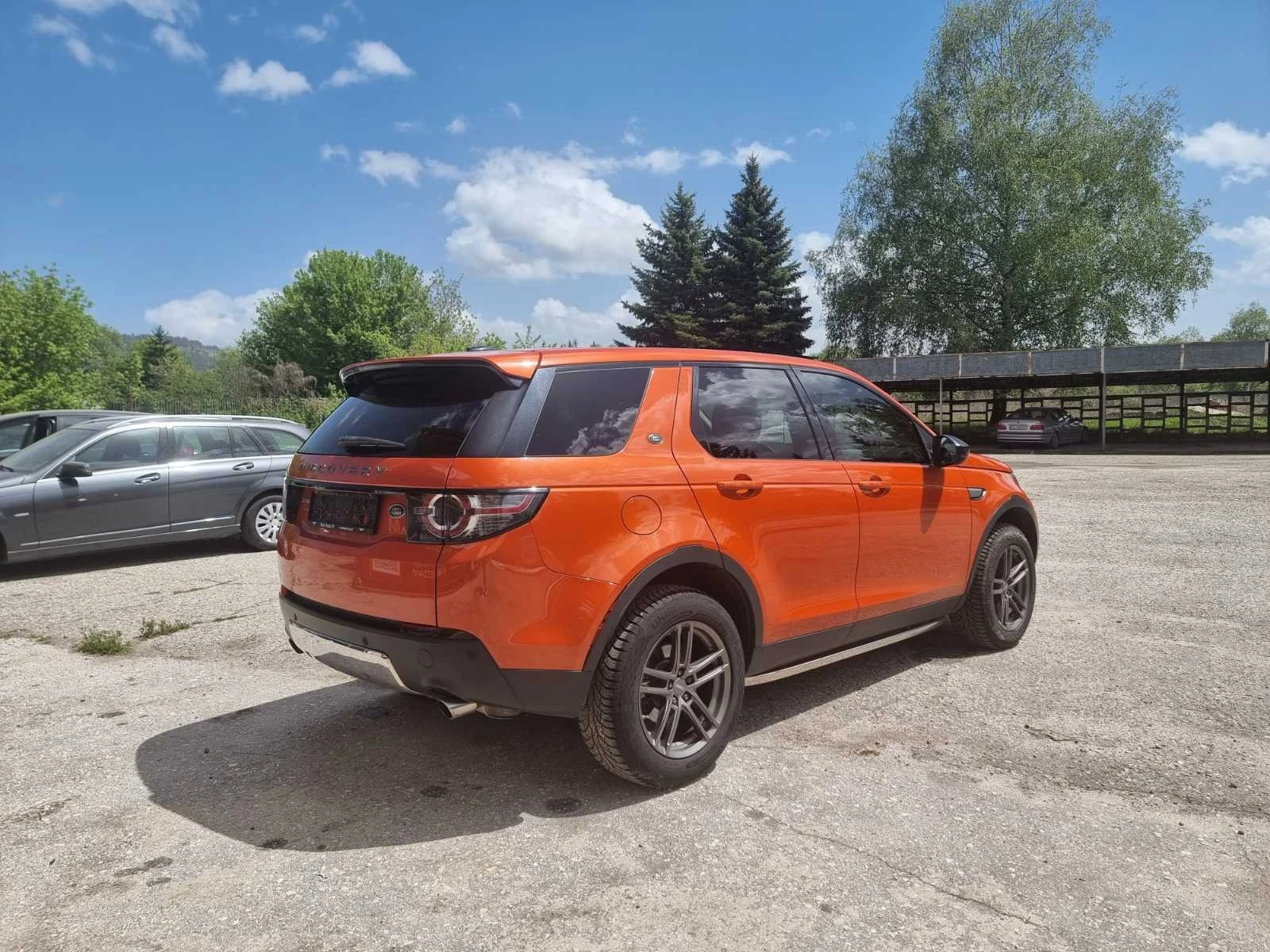 Land Rover Discovery Sport 2.0D / 9 с.к. - изображение 4