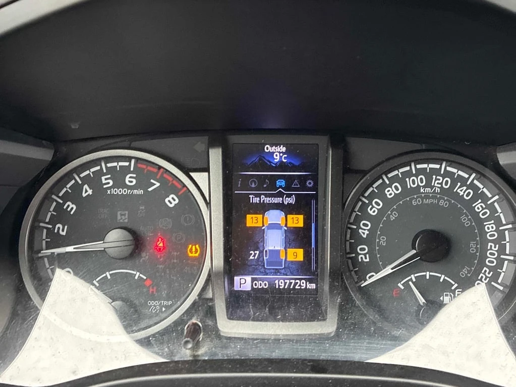 Toyota Tacoma * 4X4 DOUBLE CAB SB * CARFAX * ФИНАНСИРАНЕ  - изображение 6