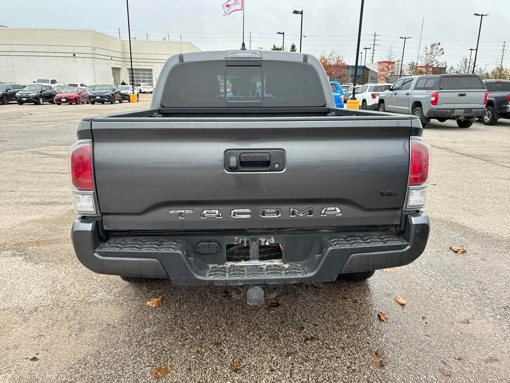 Toyota Tacoma * 4X4 DOUBLE CAB SB * CARFAX * ФИНАНСИРАНЕ  - изображение 5