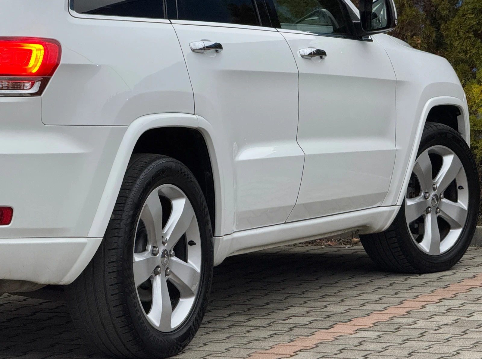 Jeep Grand cherokee OVERLAND--KEYLESS--- | Mobile.bg   8