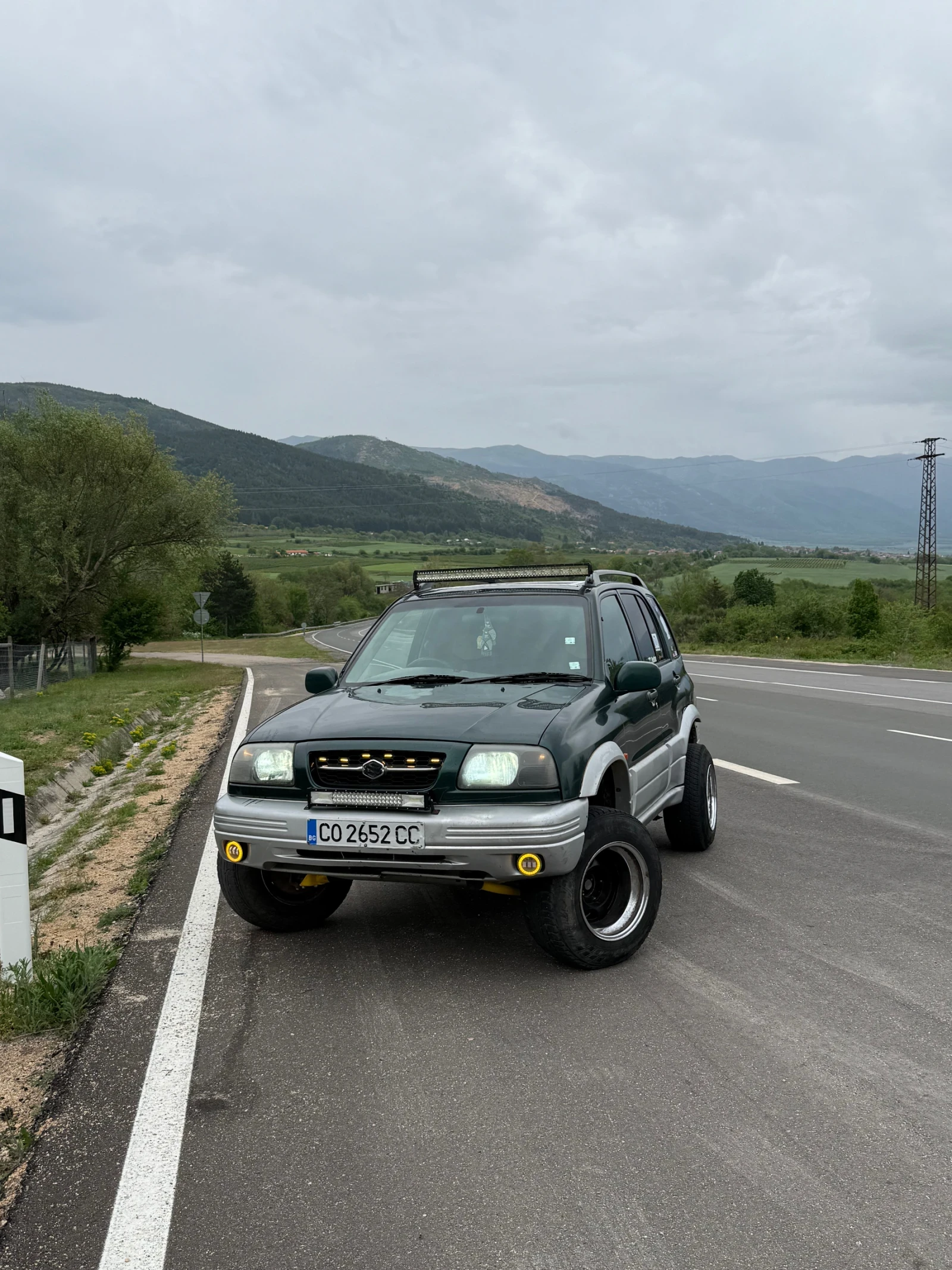 Suzuki Grand vitara, снимка 6 - Автомобили и джипове - 53740290