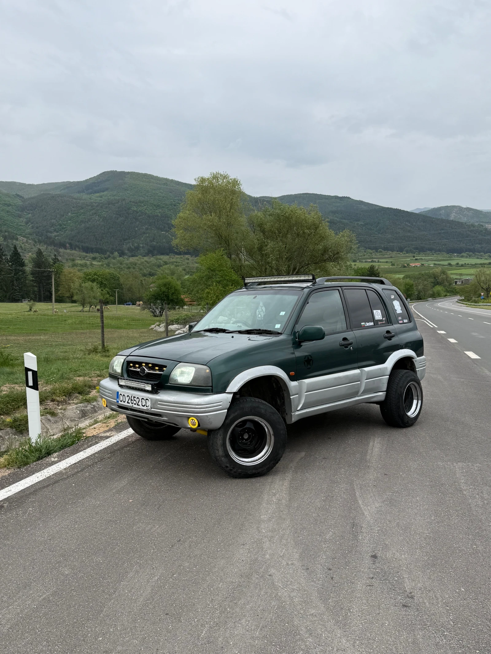 Suzuki Grand vitara, снимка 7 - Автомобили и джипове - 53740290