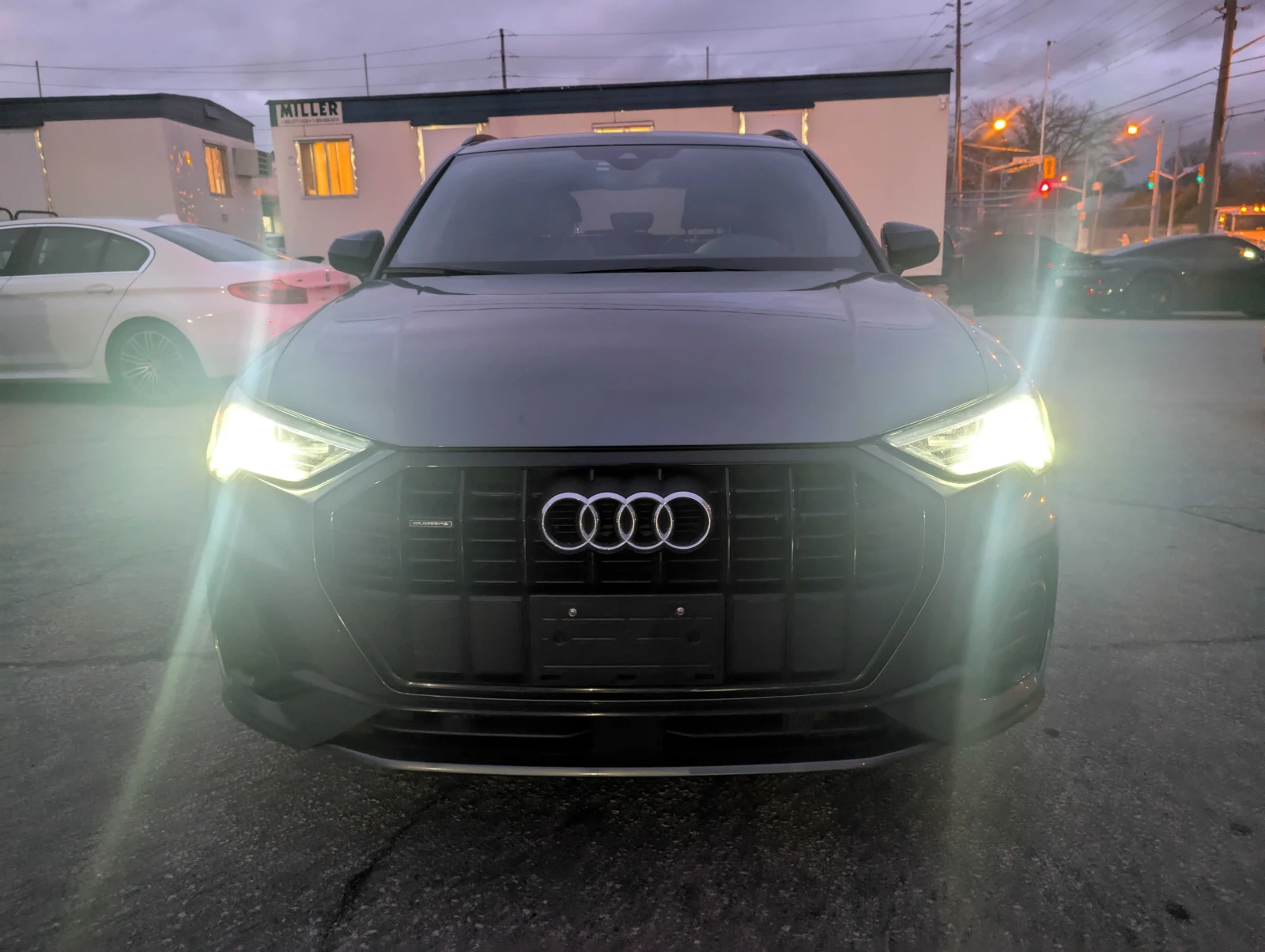 Audi Q3 Progressiv * * CARFAX * *   * *  | Mobile.bg   2