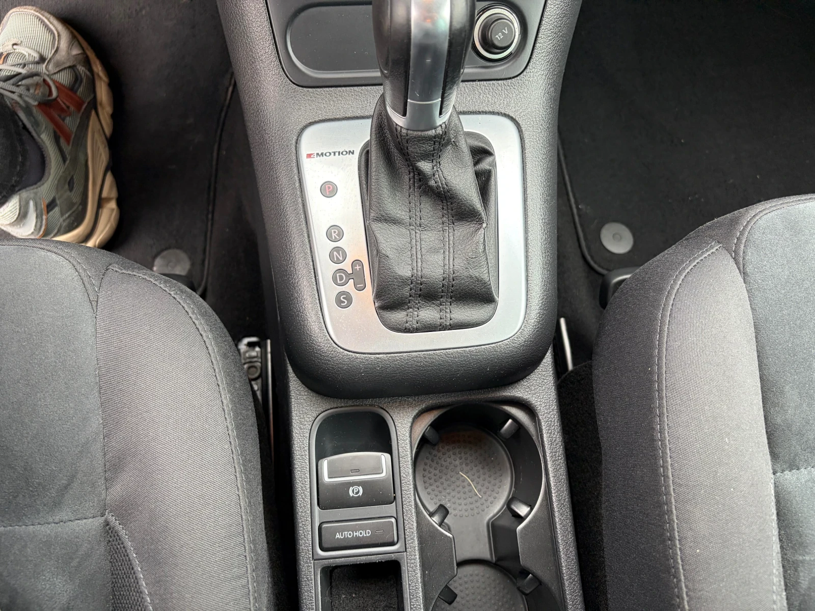 VW Tiguan 2.0 TDI AUTOMAT NAVI - изображение 7