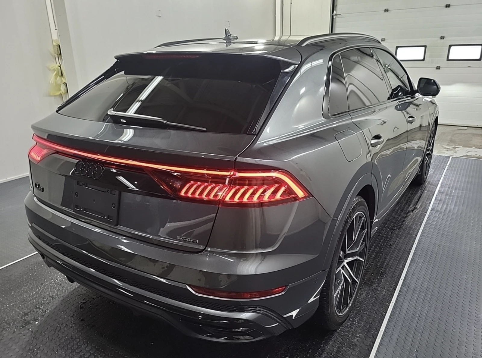 Audi Q8 2022 Audi Q8 TECHNIK - изображение 4
