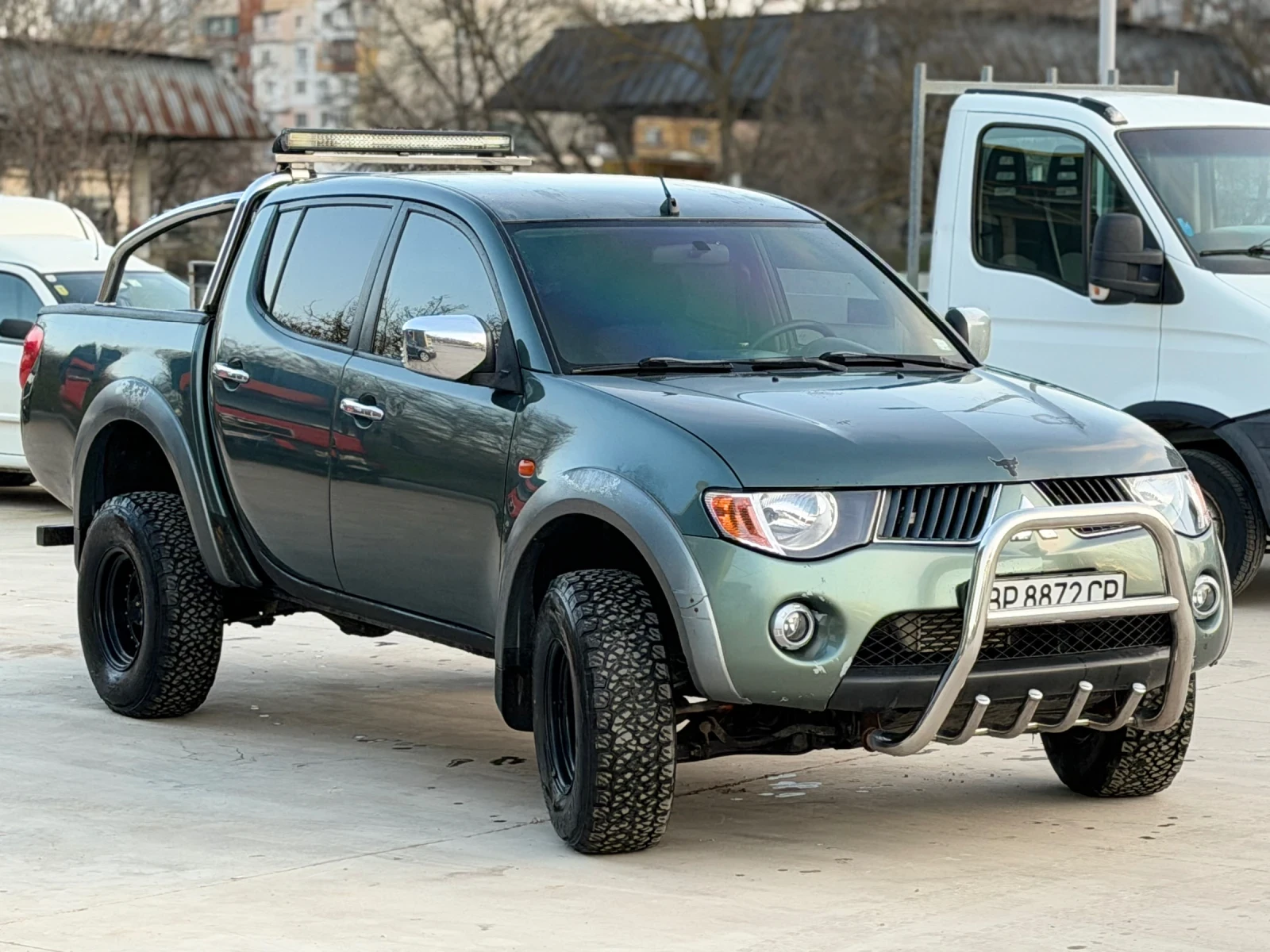 Mitsubishi L200, снимка 2 - Автомобили и джипове - 53832741