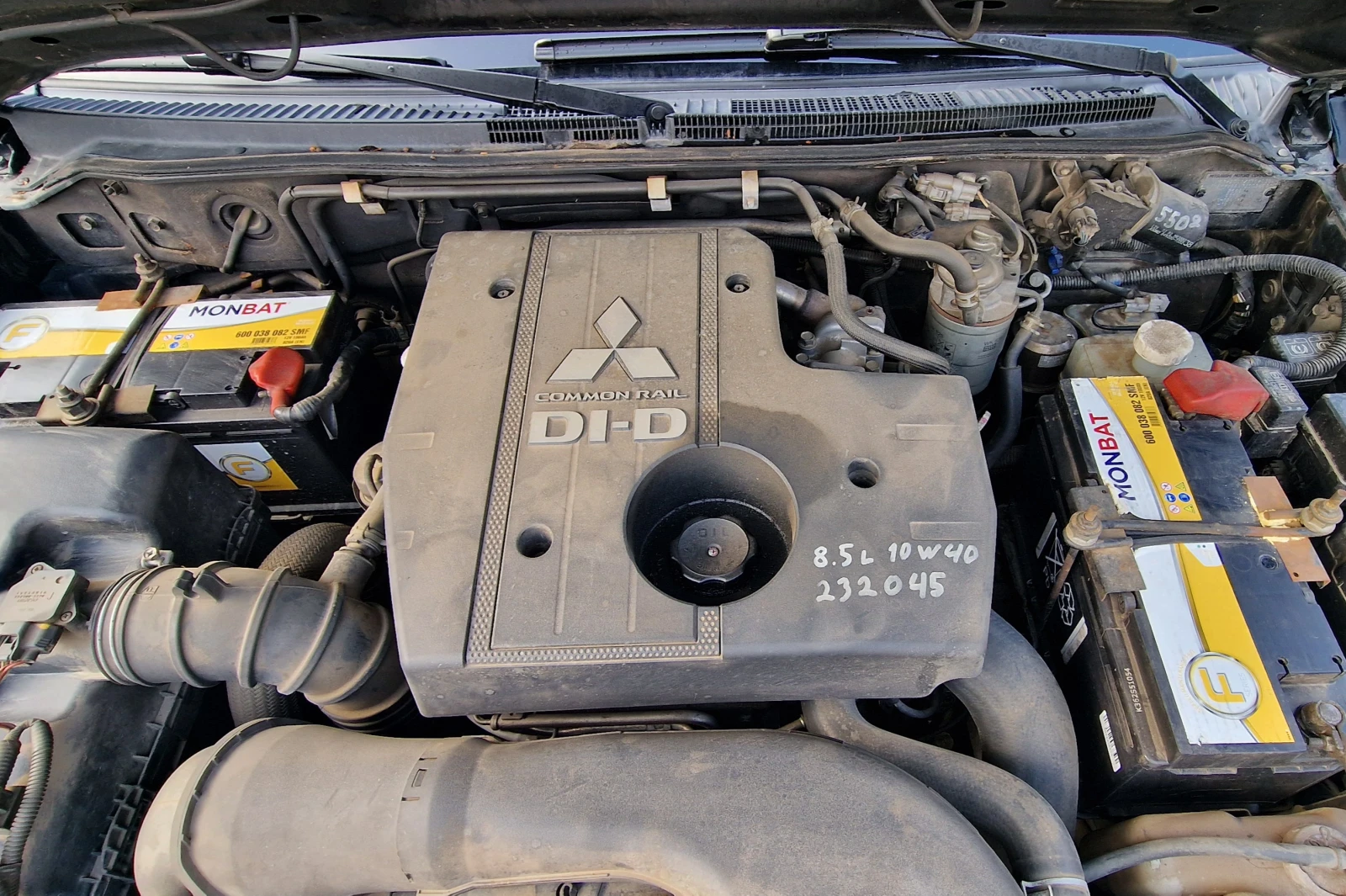 Mitsubishi Pajero 2-3 врати, снимка 14 - Автомобили и джипове - 54209780