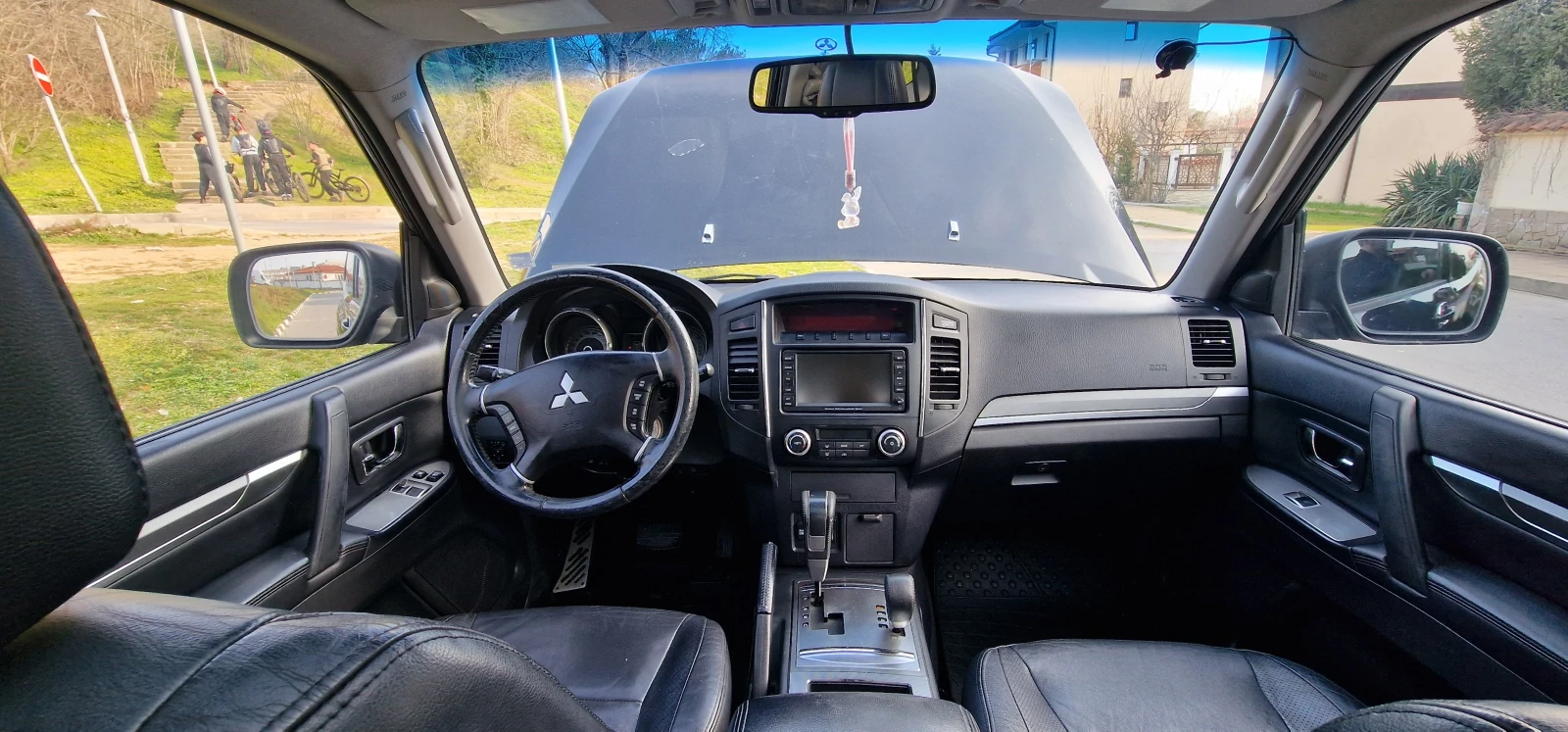 Mitsubishi Pajero 2-3 врати, снимка 9 - Автомобили и джипове - 53894574