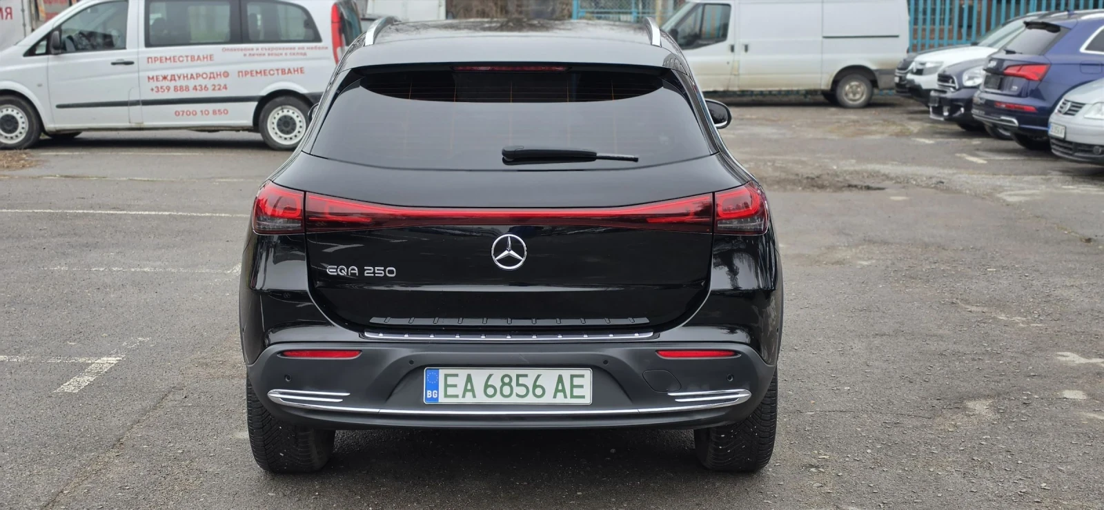 Mercedes-Benz EQA, снимка 6 - Автомобили и джипове - 54054576