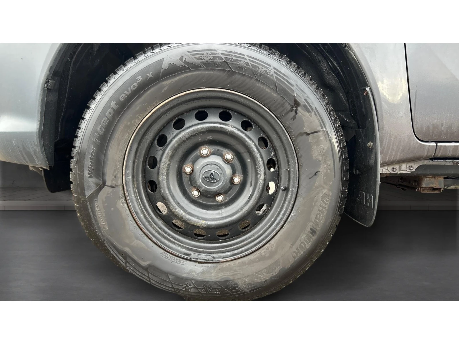 Toyota Hilux 2.4 D4-D, Месечна вноска от 444  , снимка 16 - Автомобили и джипове - 54056501