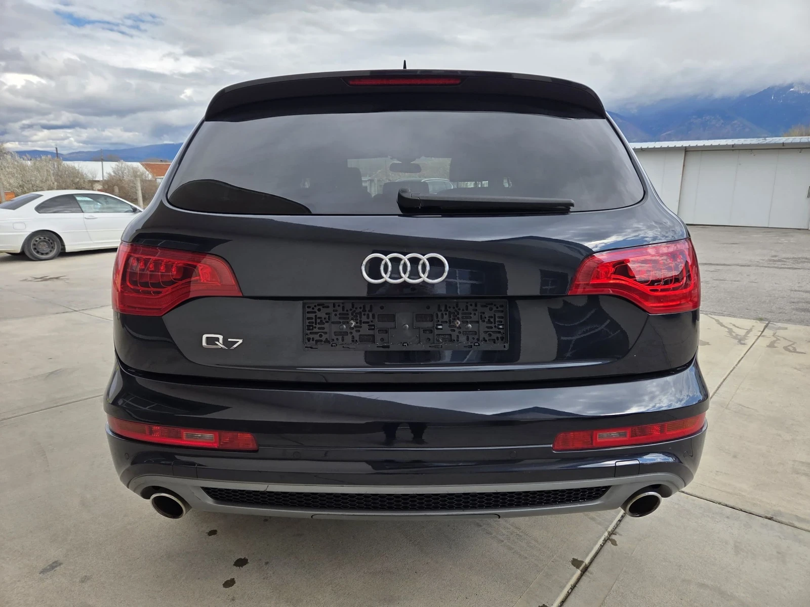 Audi Q7 S LINE! ДИСТРОНИК! ПАНОРАМА! ТОП ТОП, снимка 5 - Автомобили и джипове - 54084784