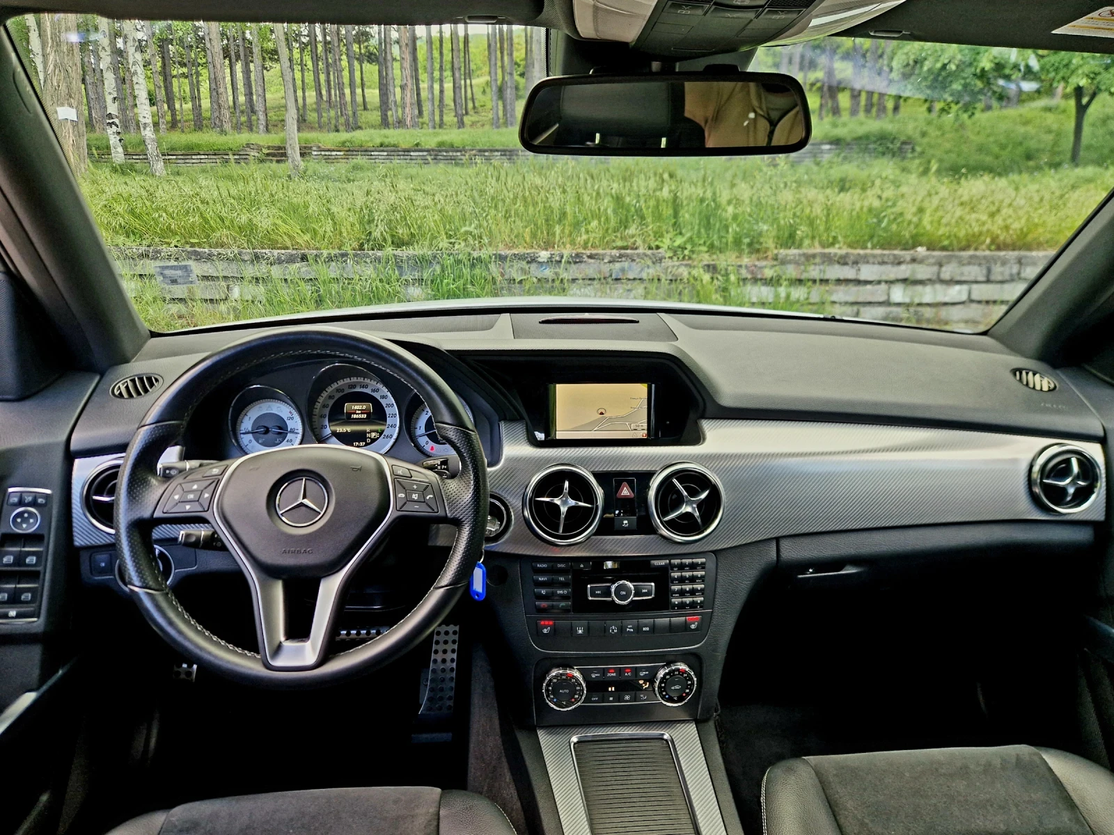 Mercedes-Benz GLK 350 4MATIC , снимка 12 - Автомобили и джипове - 54653743