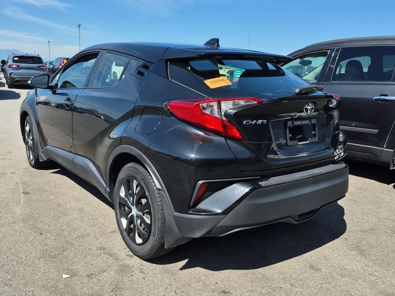 Toyota C-HR FWD/LTD AVAIL/CARFAX/ФИНАНСИРАНЕ, снимка 4 - Автомобили и джипове - 55406196