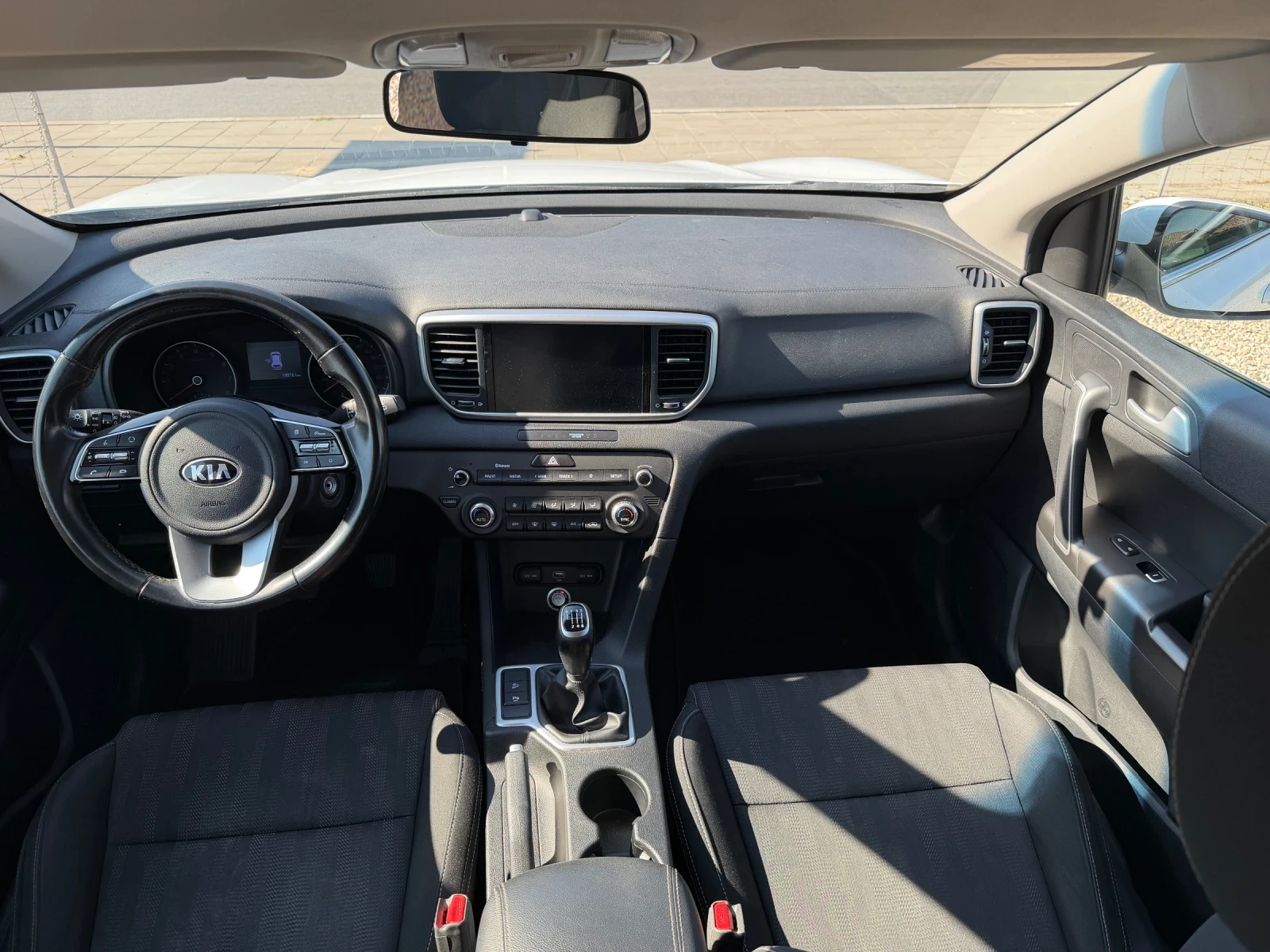 Kia Sportage 1.6 LPG / Facelift, снимка 10 - Автомобили и джипове - 55568807