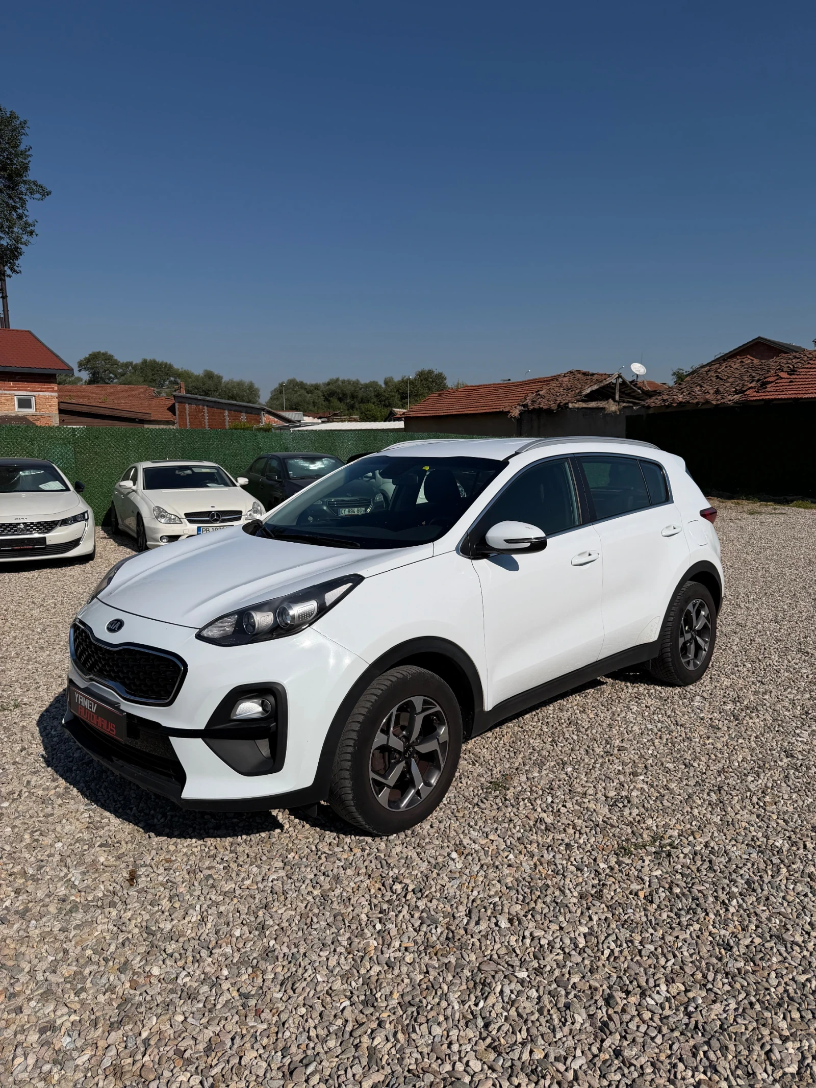 Kia Sportage 1.6 LPG / Facelift, снимка 2 - Автомобили и джипове - 55568807