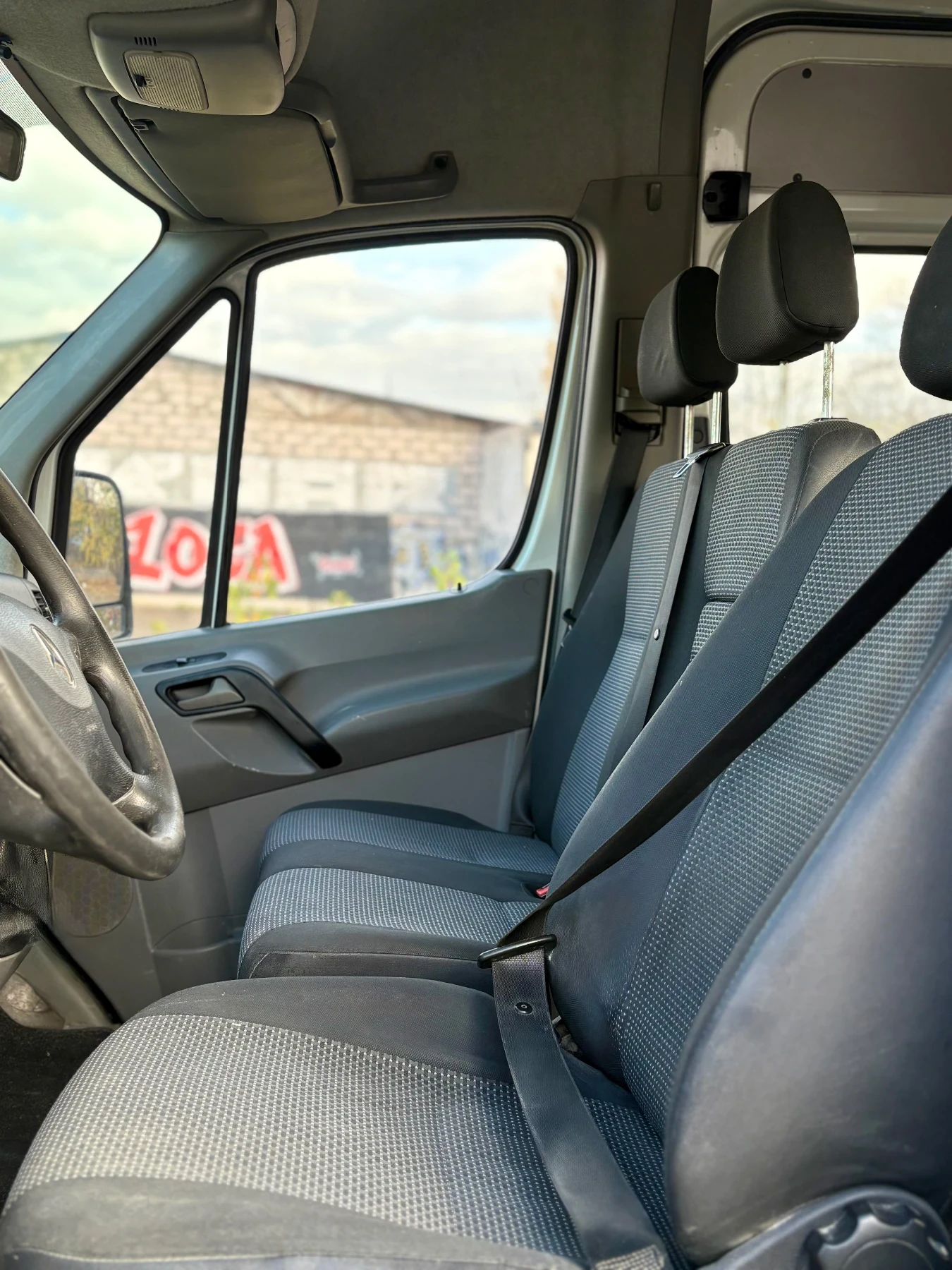 Mercedes-Benz Sprinter 213 6+ 1 - изображение 4