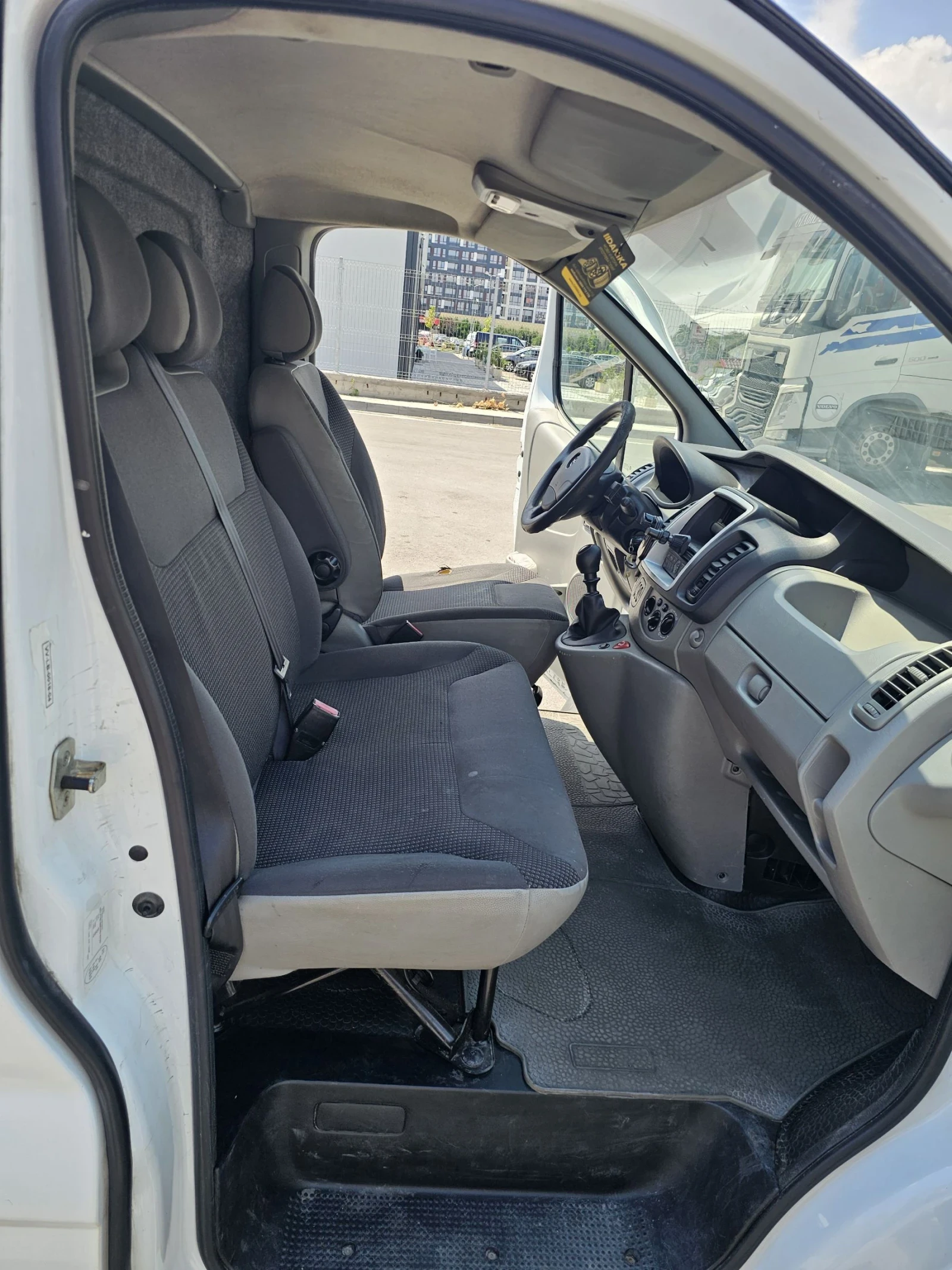 Opel Vivaro 2900, снимка 9 - Бусове и автобуси - 55151789
