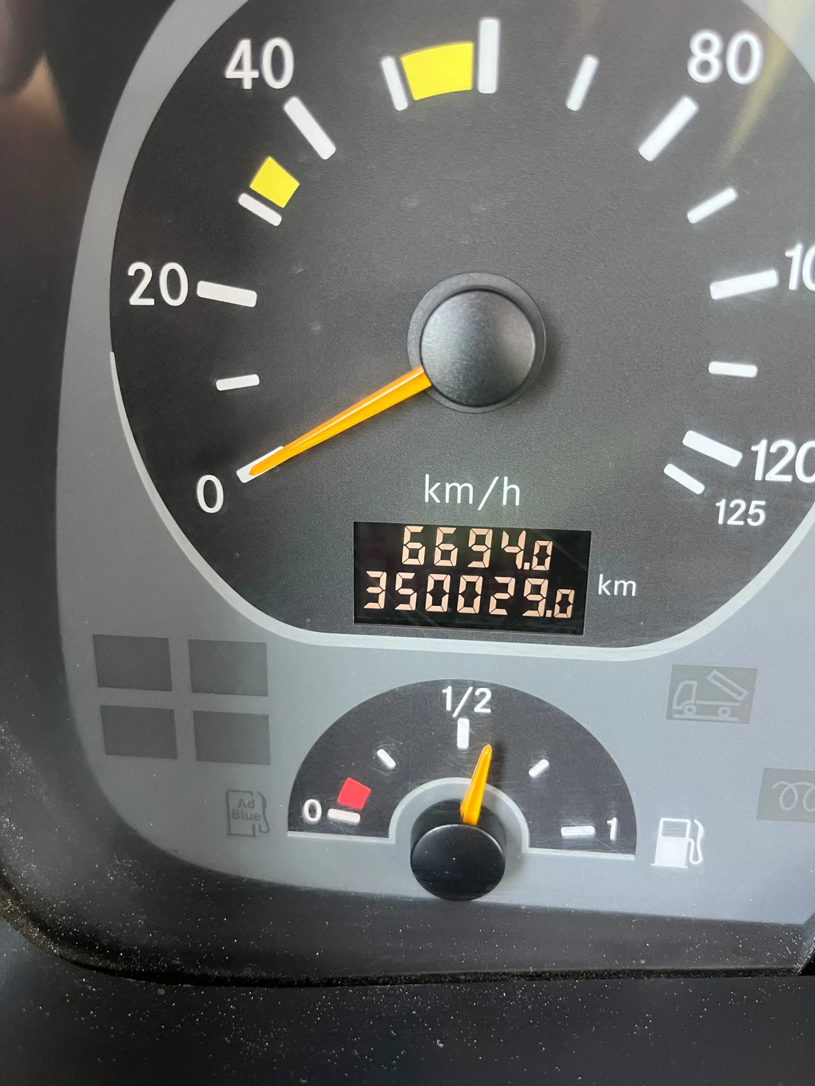 Mercedes-Benz Actros 3336  | Mobile.bg   14