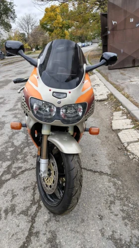 ������ Honda Cbr