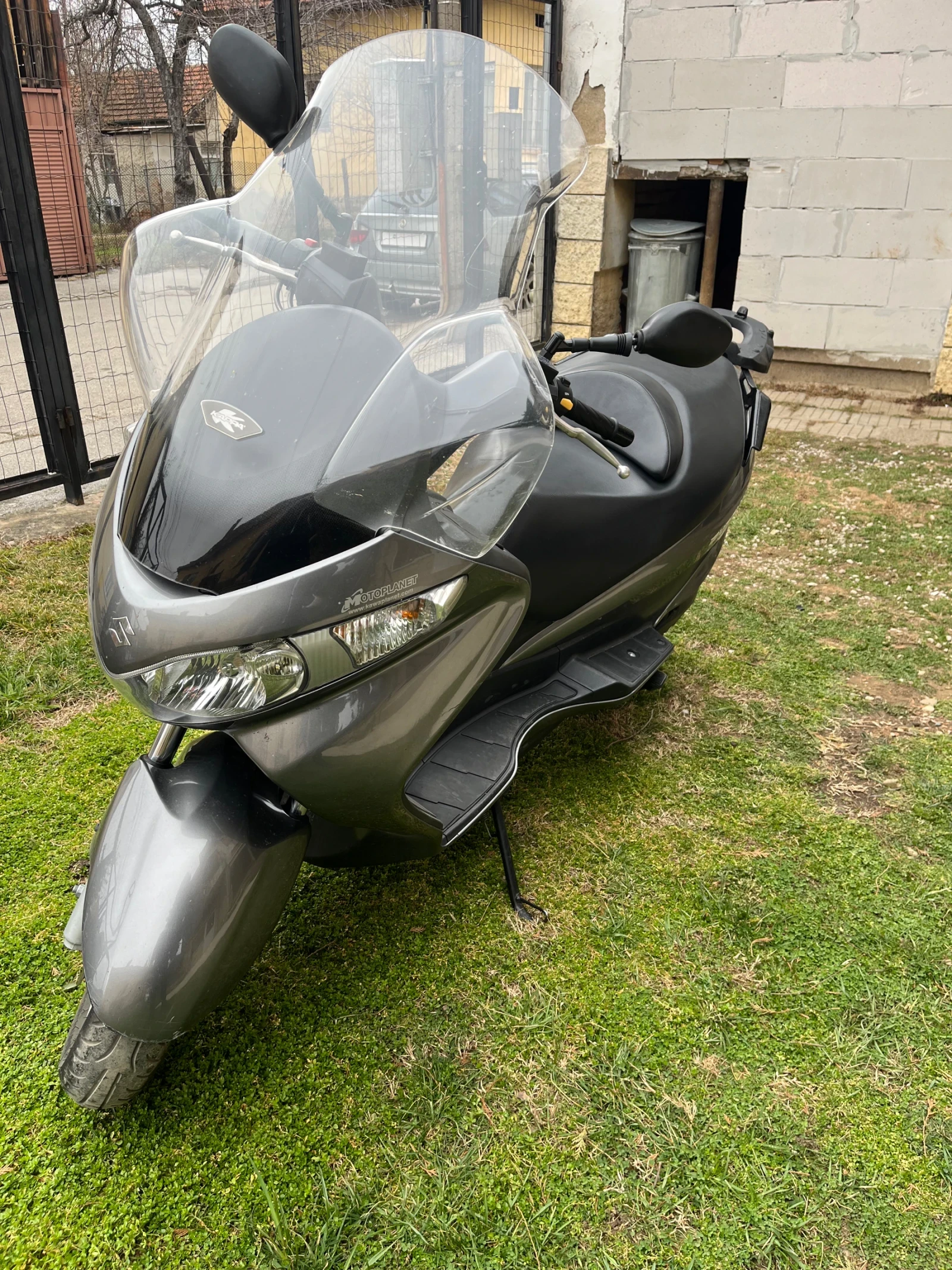Suzuki Burgman  - изображение 3