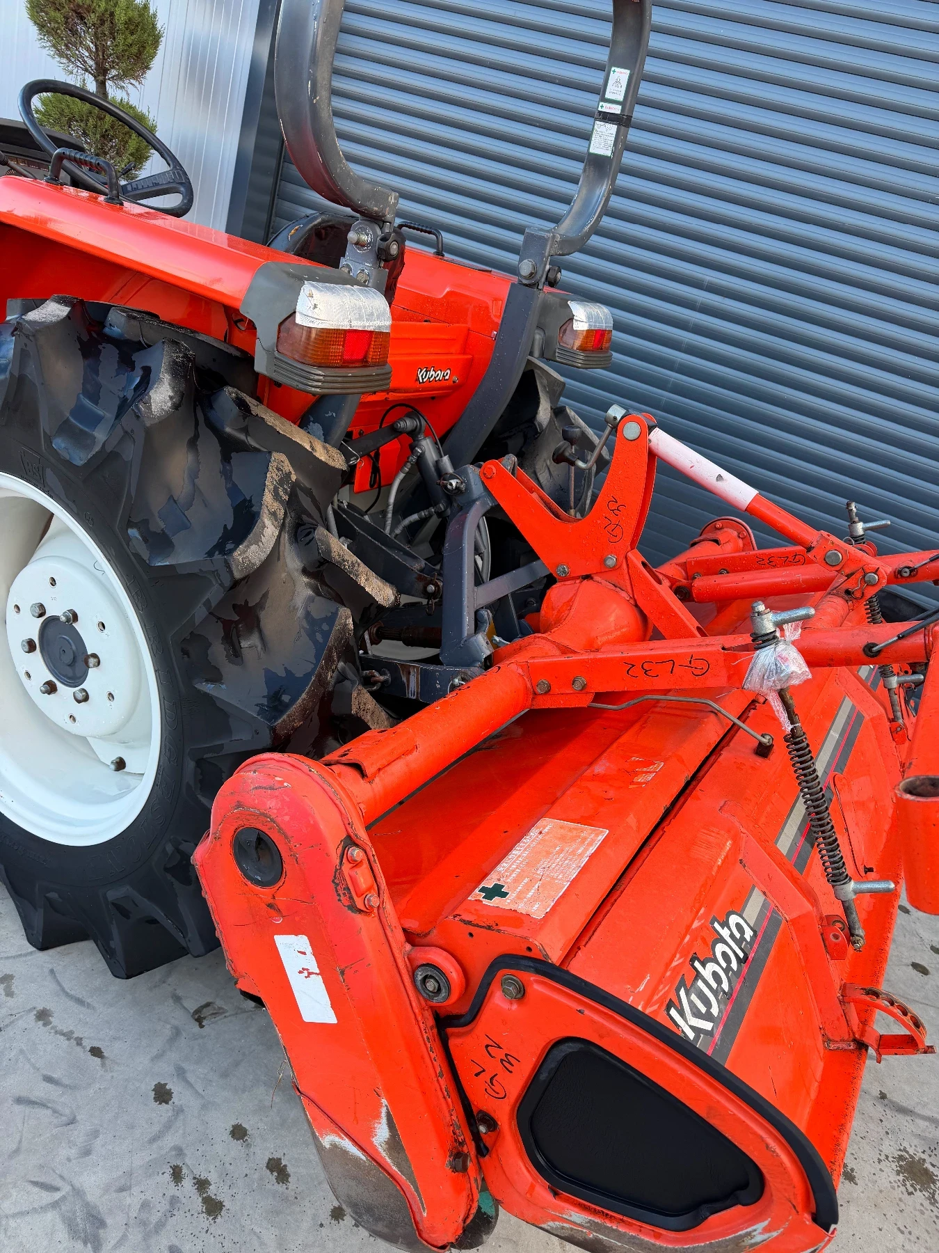 ������� Kubota GL32 32��. | Mobile.bg � ����������� 8