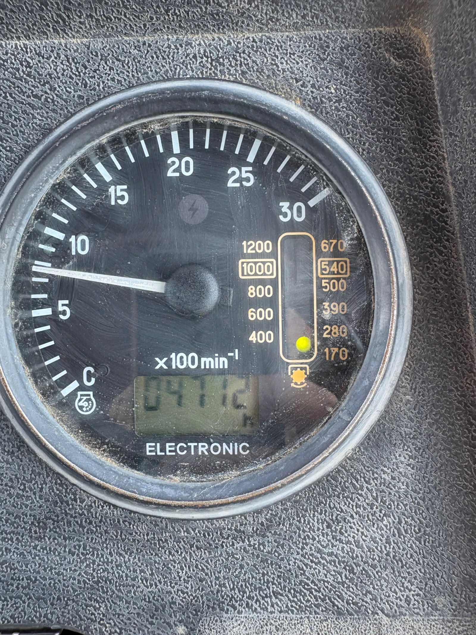 Трактор Беларус 952.3, снимка 8 - Селскостопанска техника - 55068397