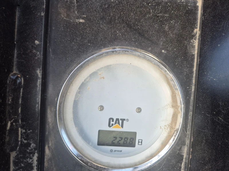 Мини челни товарачи Cat 216B3, снимка 5 - Индустриална техника - 52335928