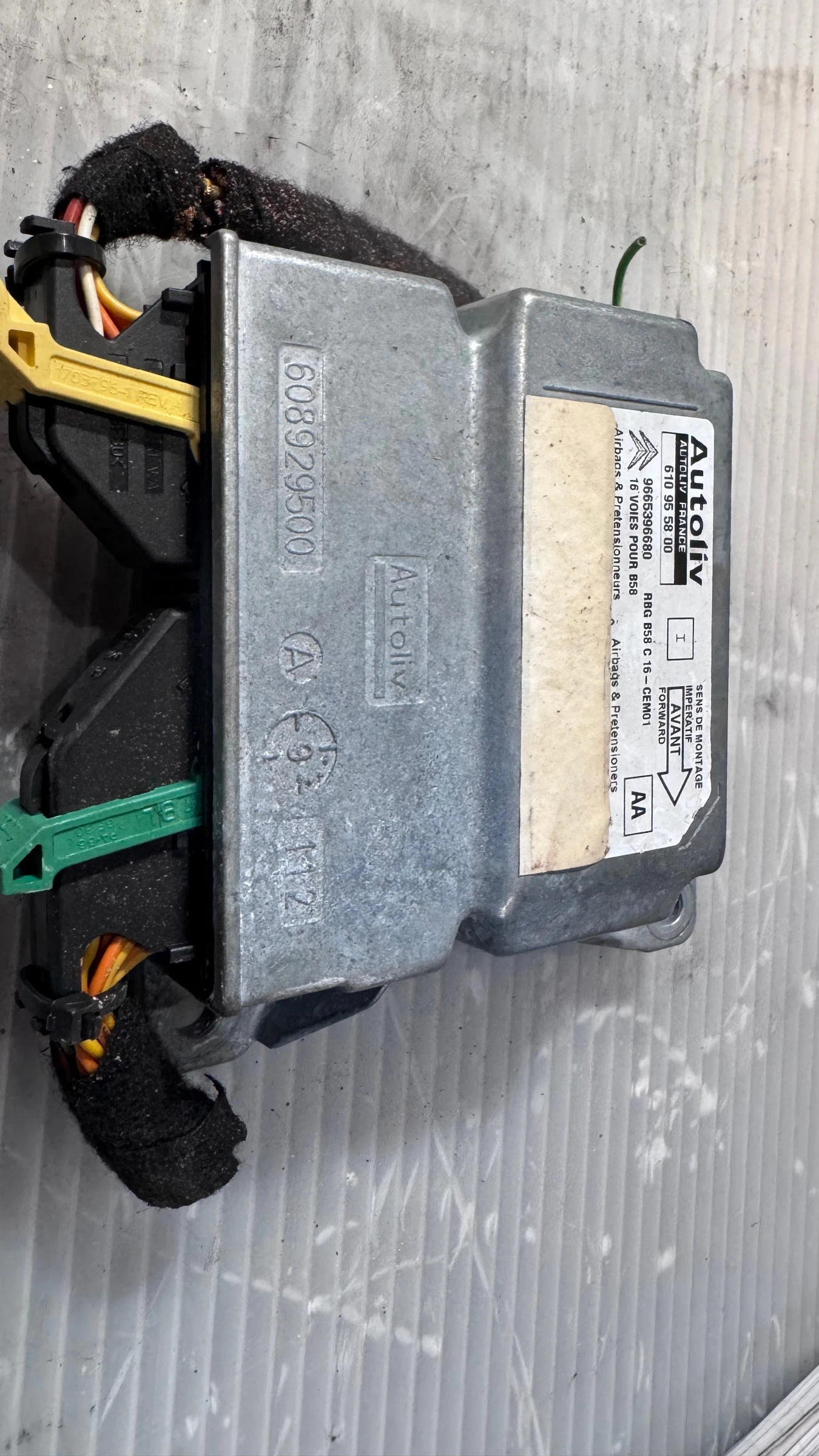 Airbag  /  /  a Renault Scenic -  9665396680 / 608929500 | Mobile.bg   1