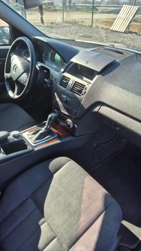 Mercedes-Benz C 320 4 MATIC, снимка 7