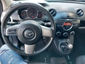 Mazda 2 1.3i, вер. мотор, снимка 15