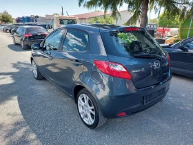 Mazda 2 1.3i, вер. мотор, снимка 7