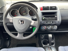 Honda Jazz, снимка 11 - Автомобили и джипове - 44513284