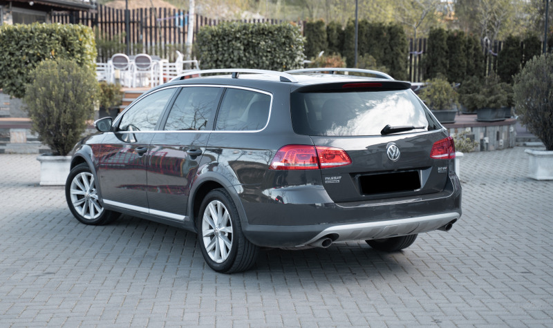 VW Alltrack 4Motion* Xenon* DSG* LED* Exclusive, снимка 4 - Автомобили и джипове - 46464551