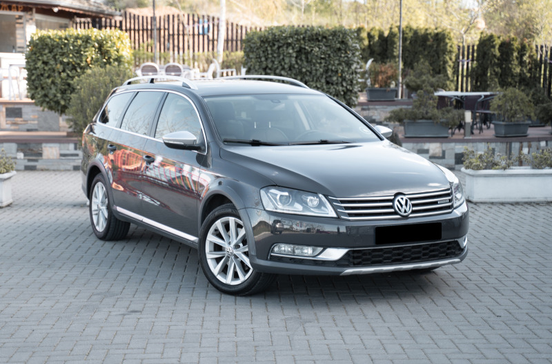 VW Alltrack 4Motion* Xenon* DSG* LED* Exclusive, снимка 3 - Автомобили и джипове - 46464551