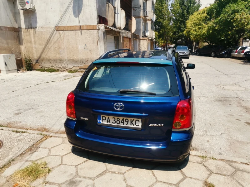 Toyota Avensis, снимка 3 - Автомобили и джипове - 47348805