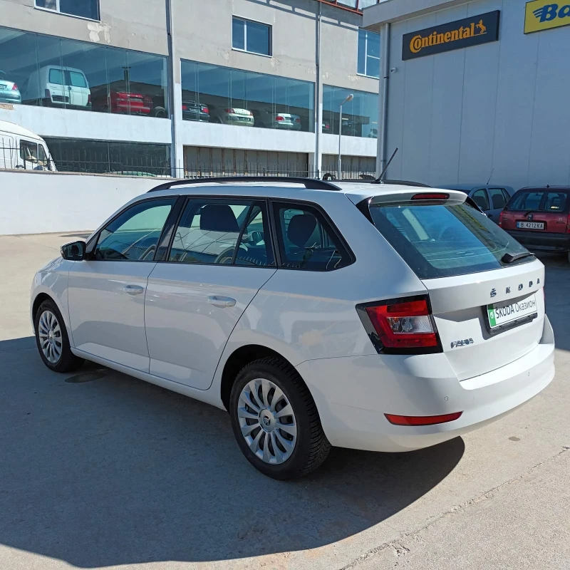 Skoda Fabia 1.0 TSI, снимка 6 - Автомобили и джипове - 47937430