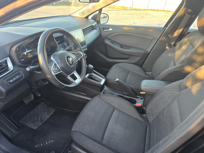 Renault Clio 1.6 Hybrid E-Tech 103kw Zen, снимка 11 - Автомобили и джипове - 47562857