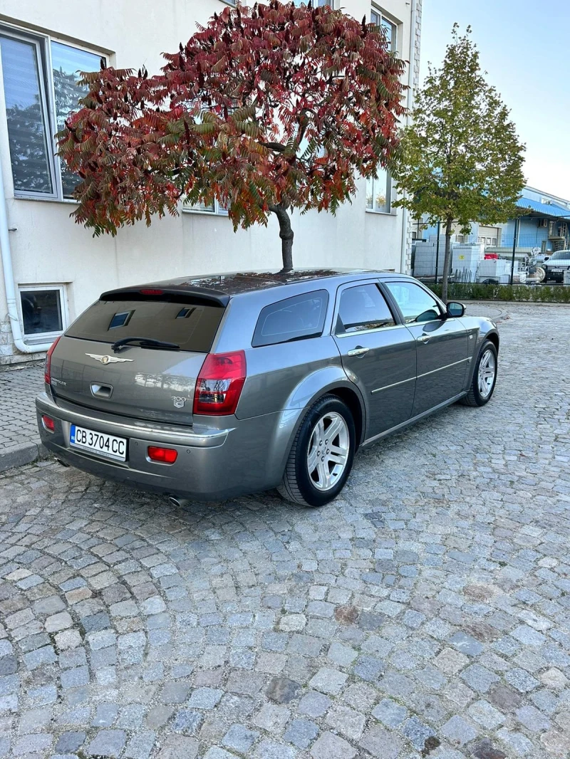 Chrysler 300c, снимка 2 - Автомобили и джипове - 47646519