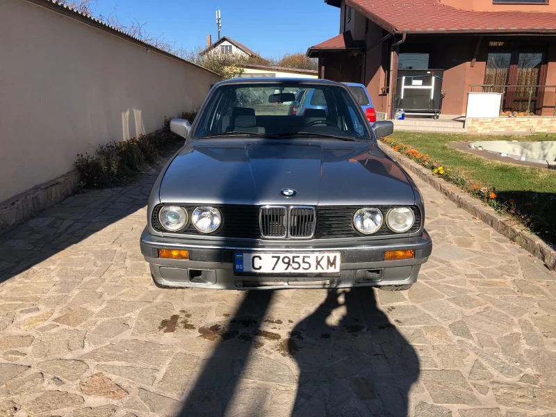 BMW 318 318i, снимка 1 - Автомобили и джипове - 47884877