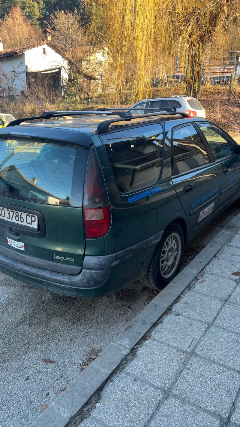 Renault Laguna 1.8 газ/бензин, снимка 3 - Автомобили и джипове - 48115666