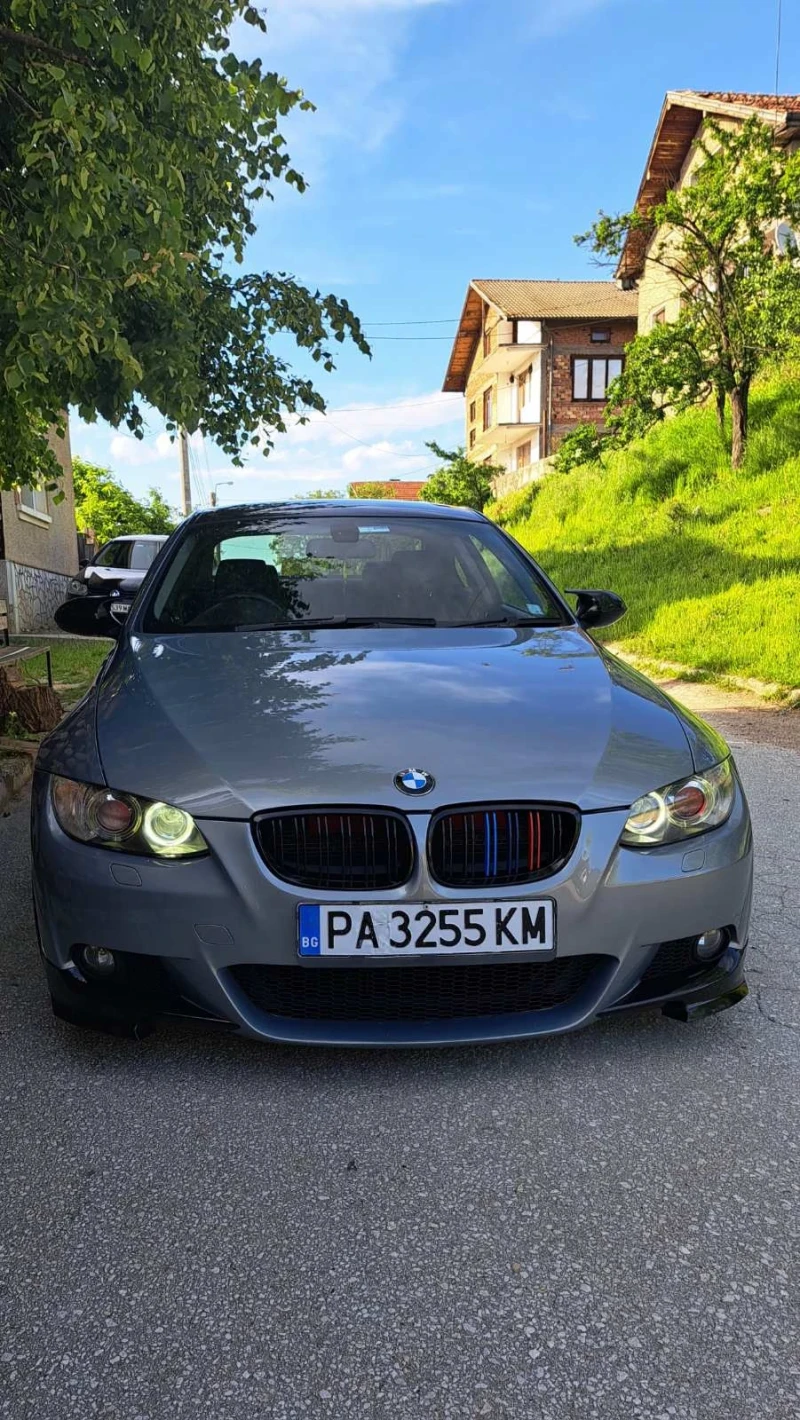 BMW 330, снимка 1 - Автомобили и джипове - 48337964