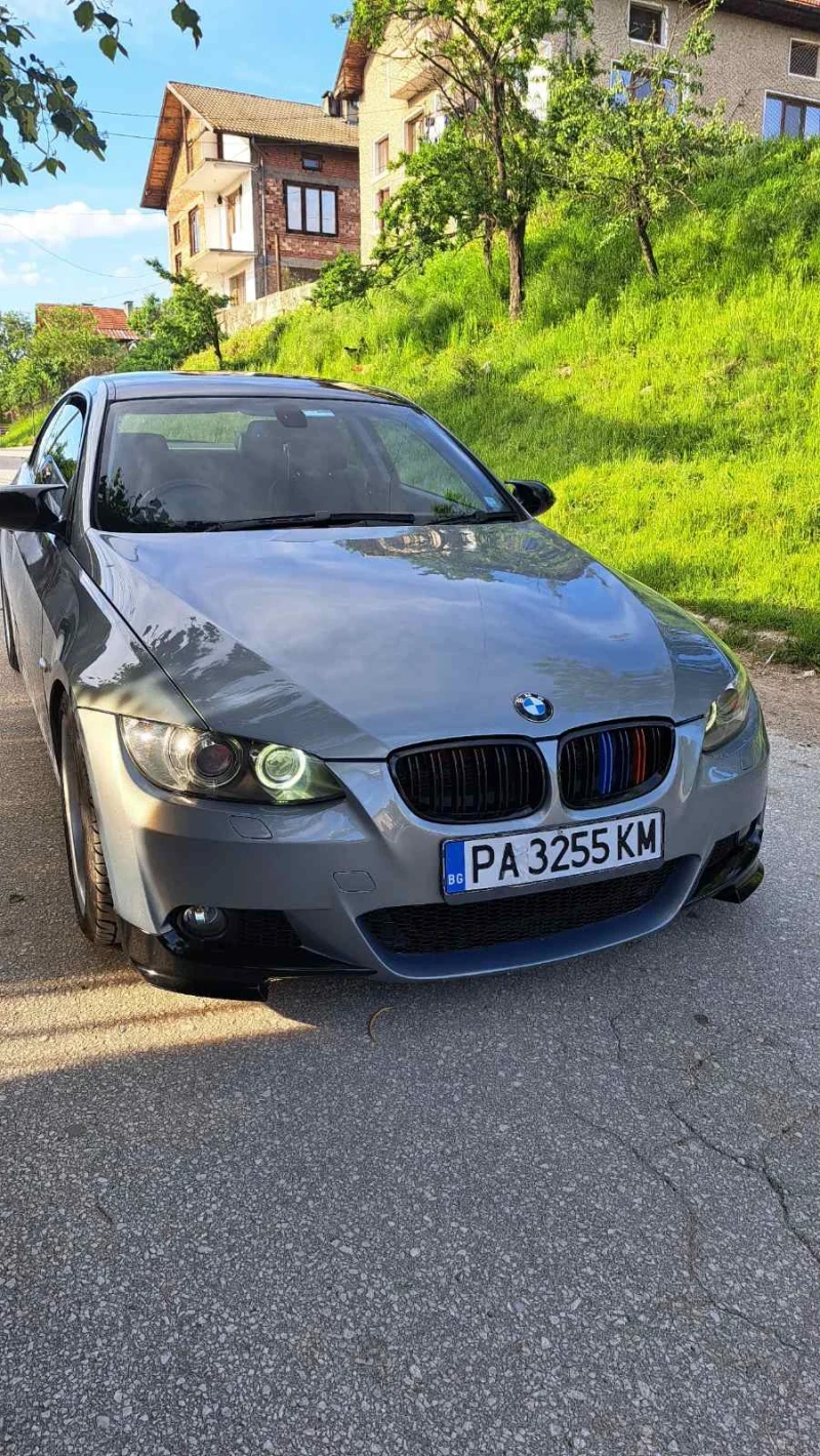 BMW 330, снимка 2 - Автомобили и джипове - 48337964