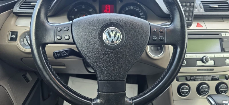 VW Passat 2.0 TDI, снимка 9 - Автомобили и джипове - 48439924