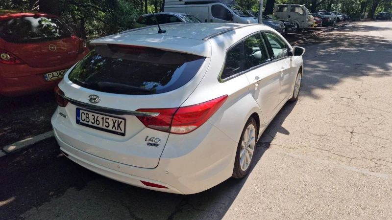 Hyundai I40 1.7д, снимка 2 - Автомобили и джипове - 48804423