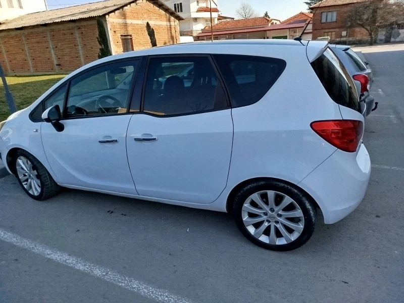 Opel Meriva, снимка 7 - Автомобили и джипове - 49029313