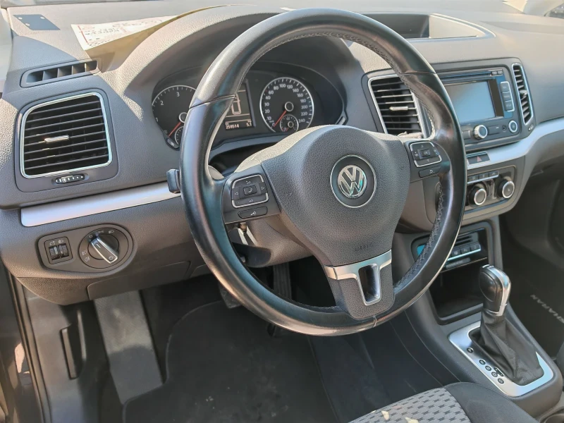 VW Sharan 2.0TDI 170k.ТОП СЪСТОЯНИЕ СЕРВИЗНА КНИЖКА , снимка 16 - Автомобили и джипове - 49571483