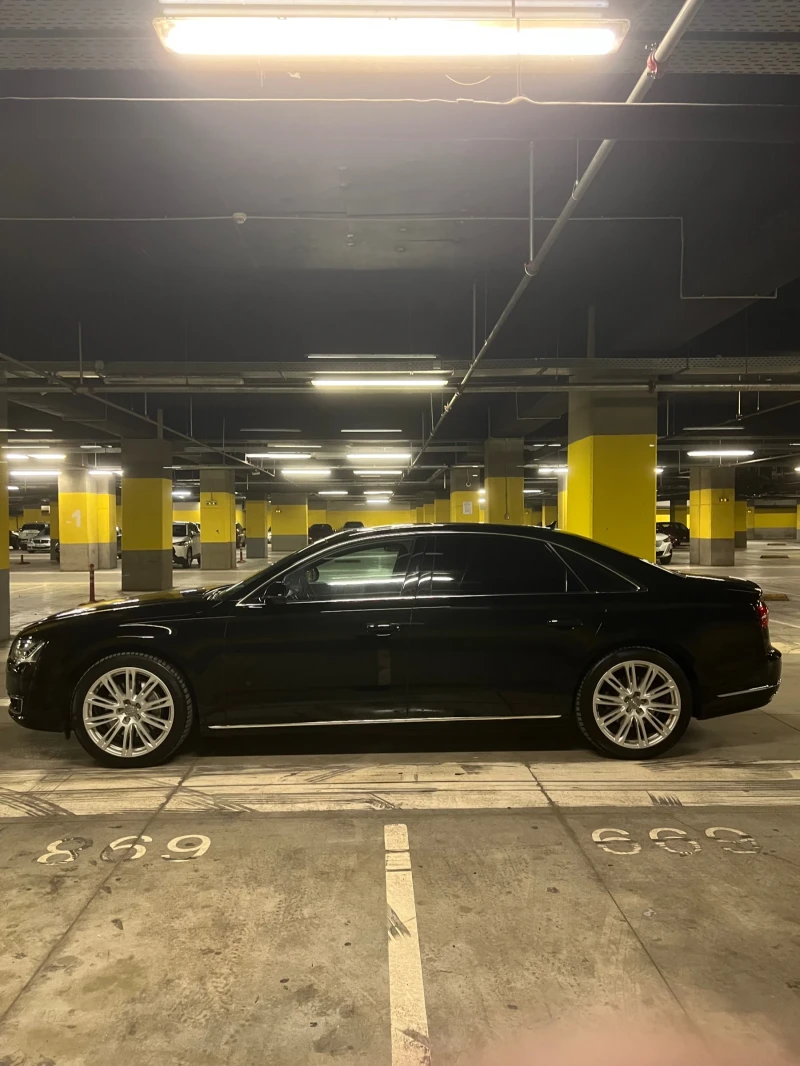 Audi A8 3.0TDI LONG Full Обслужена ОТ-ДО, снимка 4 - Автомобили и джипове - 52419309