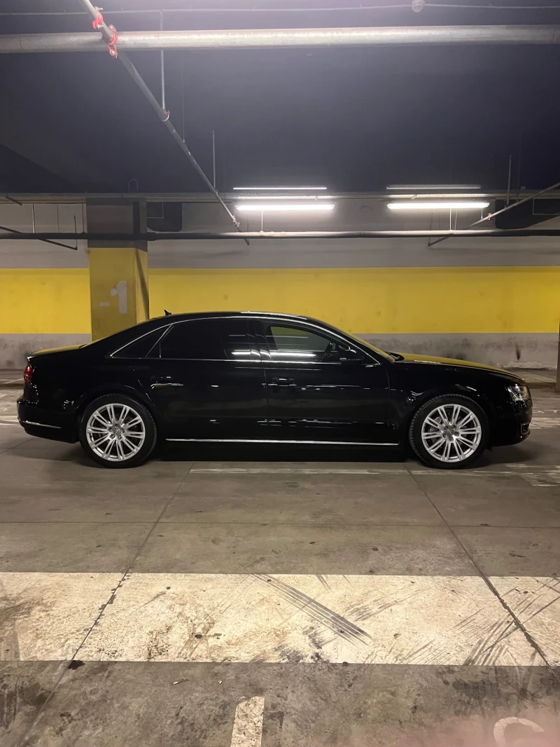 Audi A8 3.0TDI LONG Full Обслужена ОТ-ДО, снимка 3 - Автомобили и джипове - 52419309