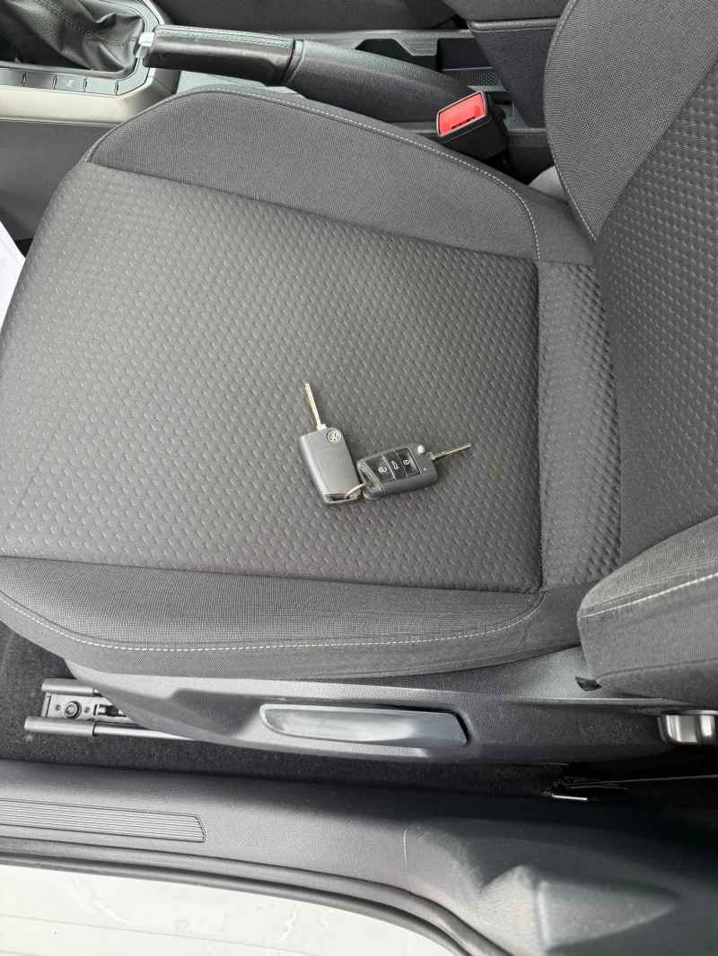 VW Polo GTD LINE-1, 6TDI FULL FULL, снимка 16 - Автомобили и джипове - 50163066