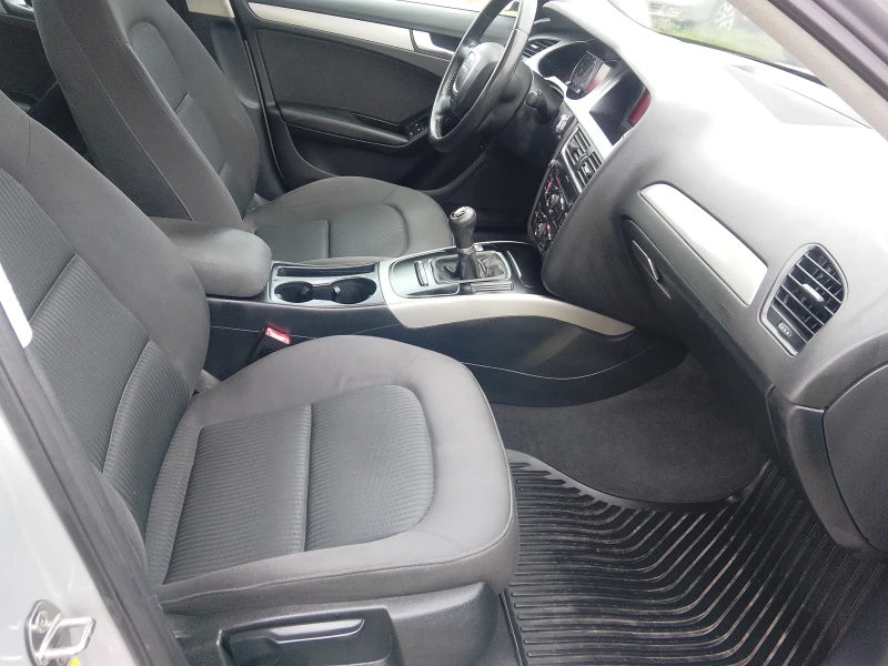 Audi A4 1.8-БЕНЗИН-120К.С.-6СКОРОСТИ-КЛИМАТРОНИК-, снимка 7 - Автомобили и джипове - 52877774